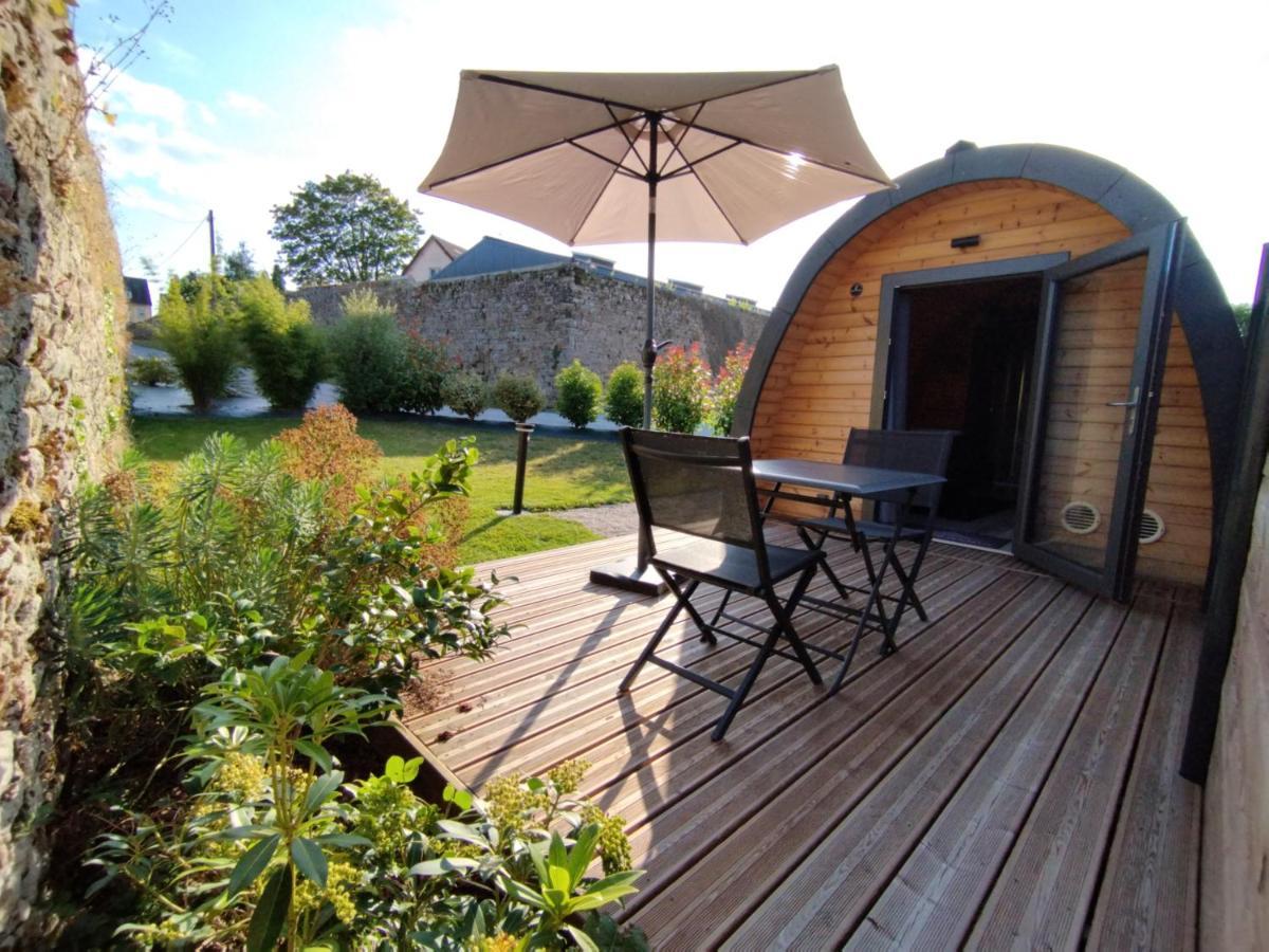 Le Domaine De Pivette Chambre Climatisee Et Insolite Avec Terrasse Privative Avranches Exterior photo
